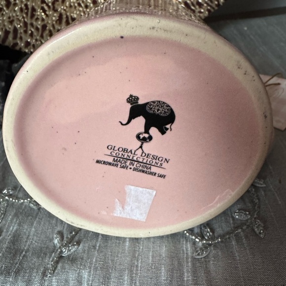 Easter NWT Pink Bunny Mug with Butterflies. 19oz   562ml - Picture 4 of 7